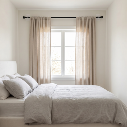 Zvarelo — Gardinstangsholderen, der sidder fast uden boring og ikke efterlader mærker